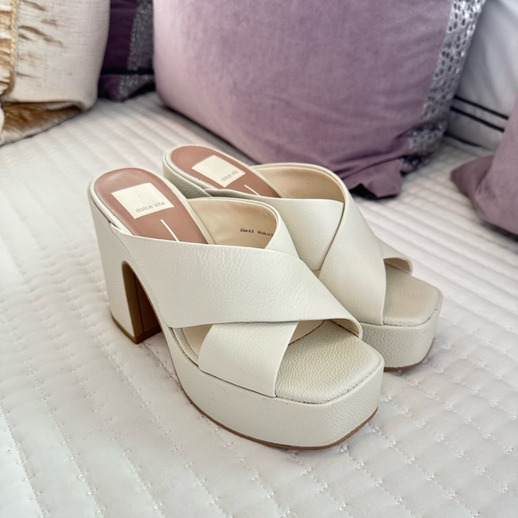 Dolce Vita Wonder Ivory Genuine Leather Platform Retro Heel Sandals - Picture 2 of 5